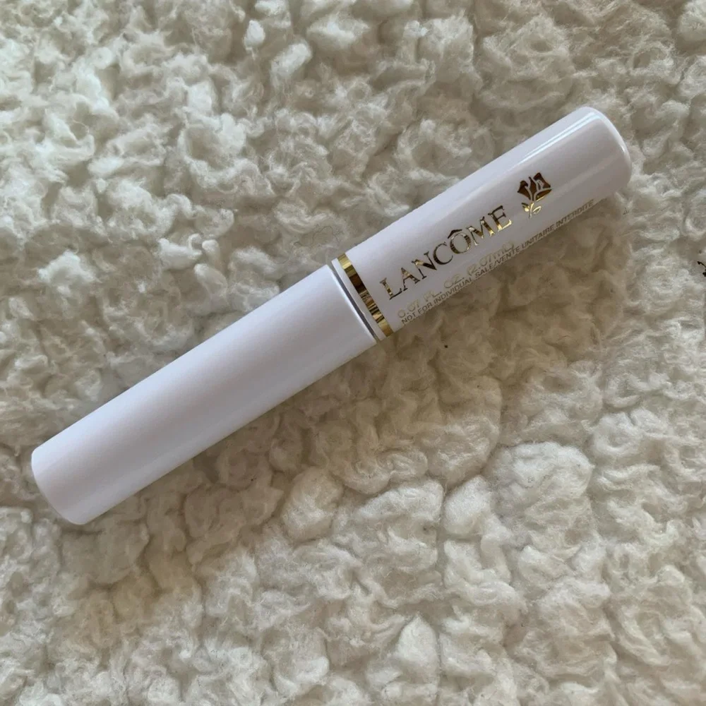 💝NEW mini Lancome Cils Booster XL primer mascara💝.07 oz
